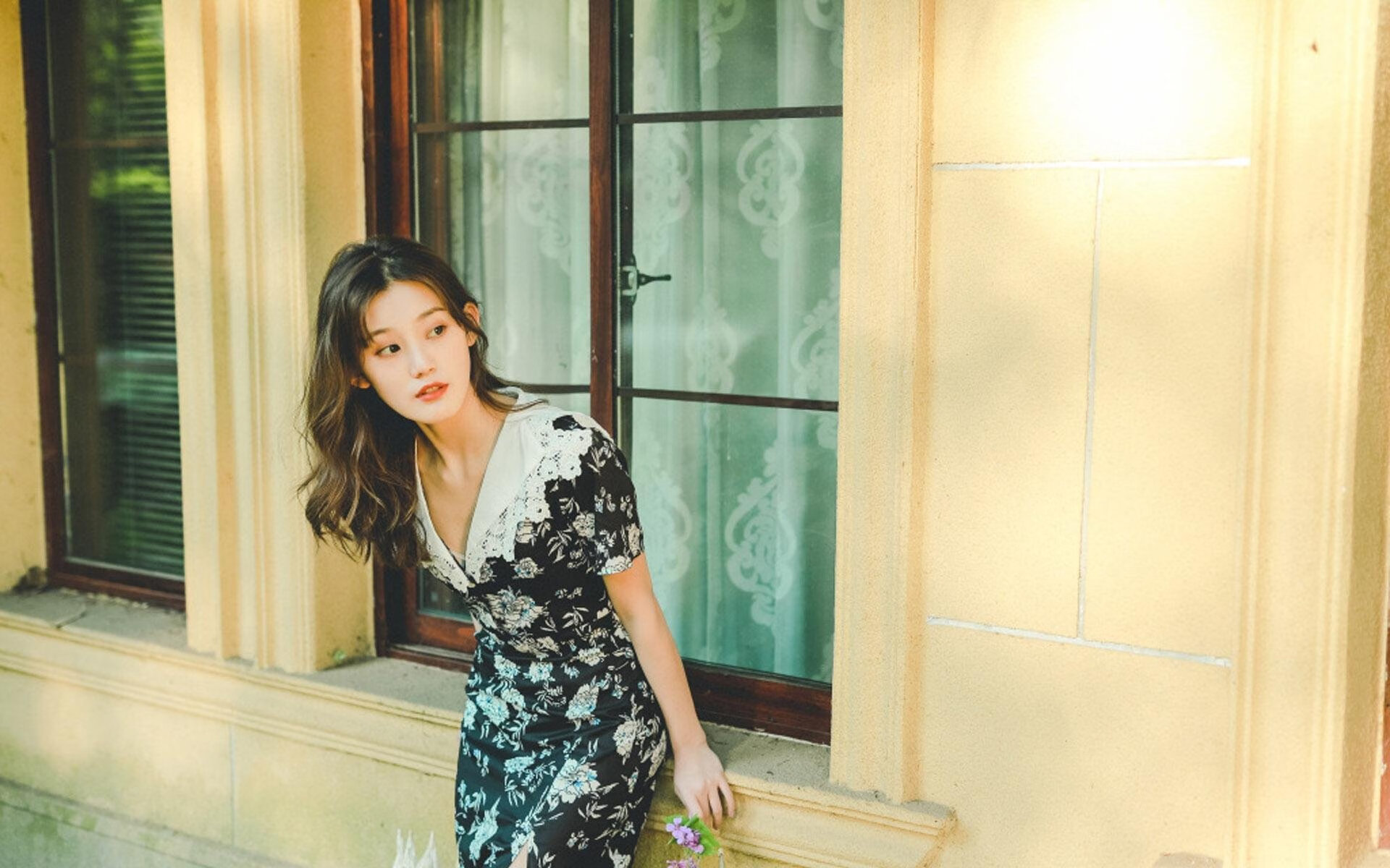 比利亚雷亚尔强化边路控制力压对手,比利亚雷亚尔队员